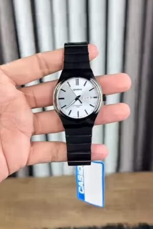 Classic Black Strap Analog Watch