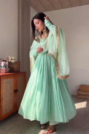 Mint Grace in Motion