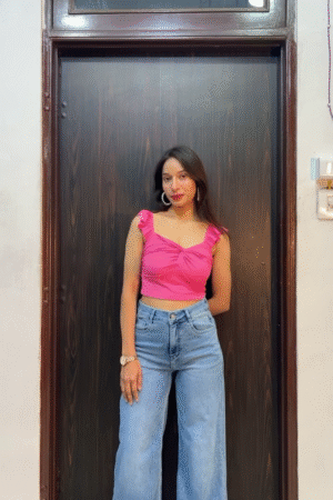 Women’s Pink Ruched Crop Top with High-Waist Wide Leg Jeans – Trendy Casual Summer Outfit