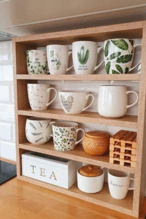 Wooden Mug & Cup Display Shelf