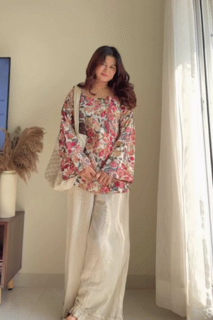 Elegant Floral Kurta with Palazzo Pants – Stylish Ethnic Casual Wear for Women